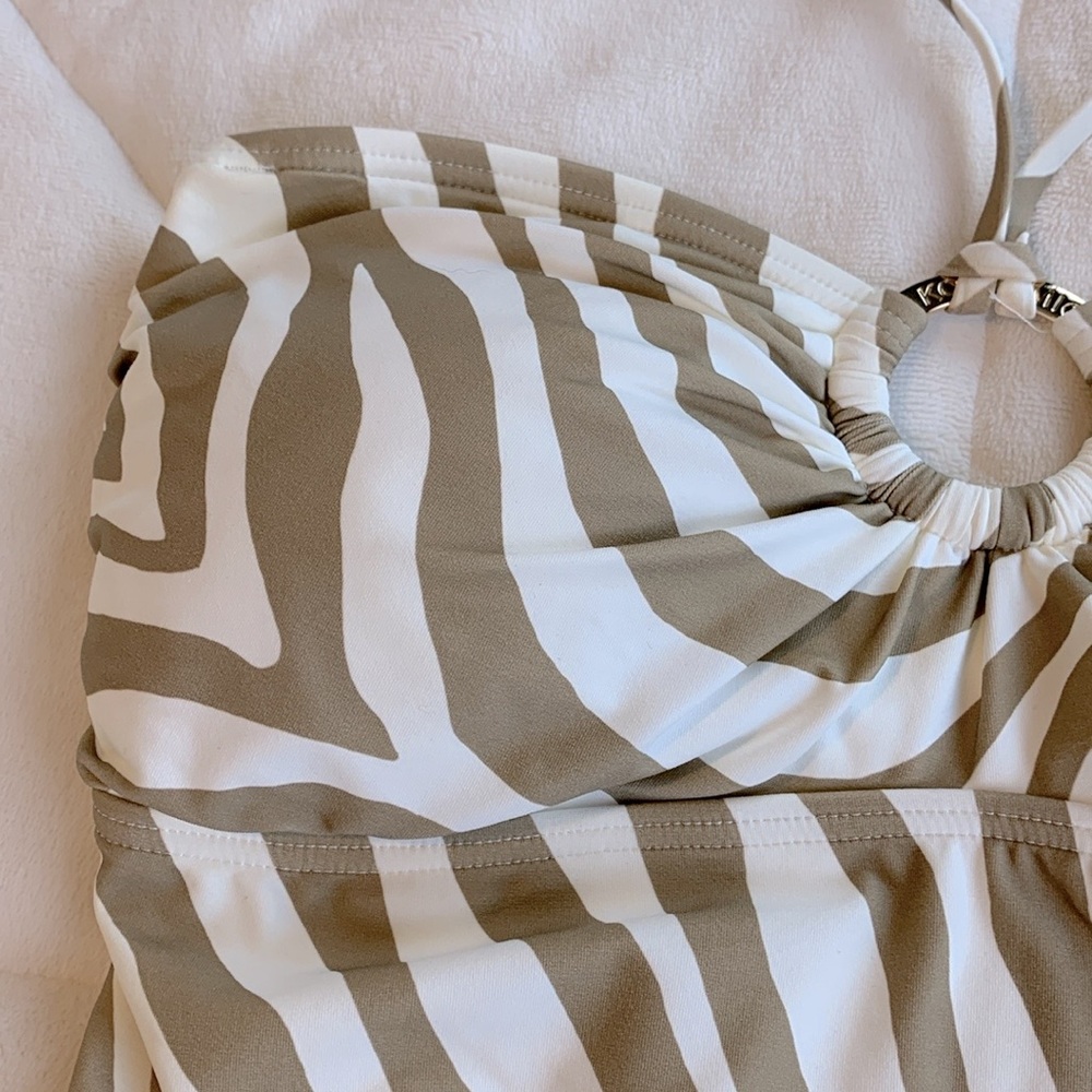 NWT Michael Kors Women Beige White Zebra Print Ring Swimsuit Bikini 2 Piece Set - Picture 5 of 13